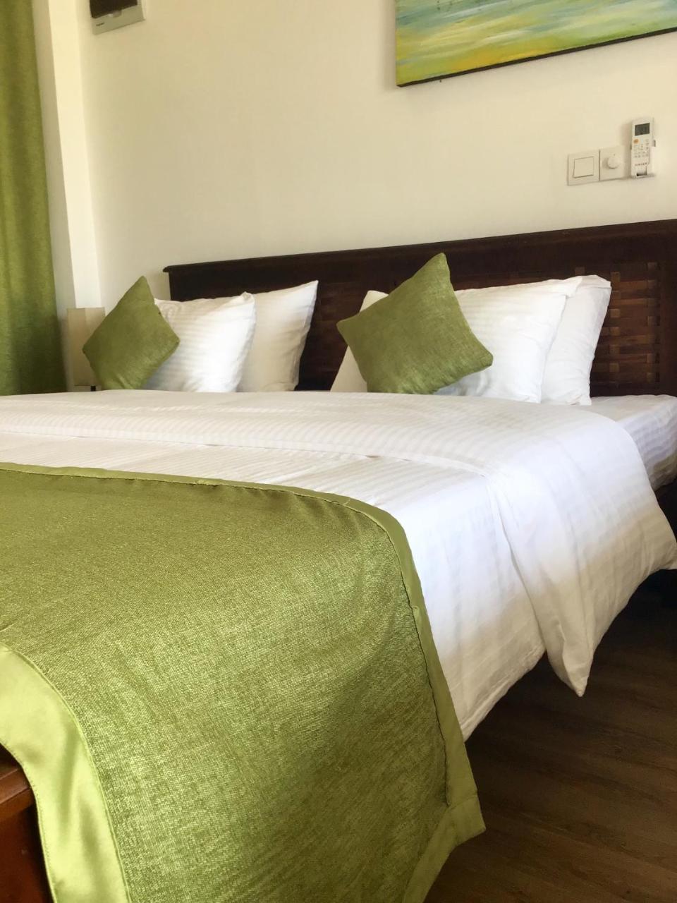 Avonil Resort Yala Tissamaharama Esterno foto