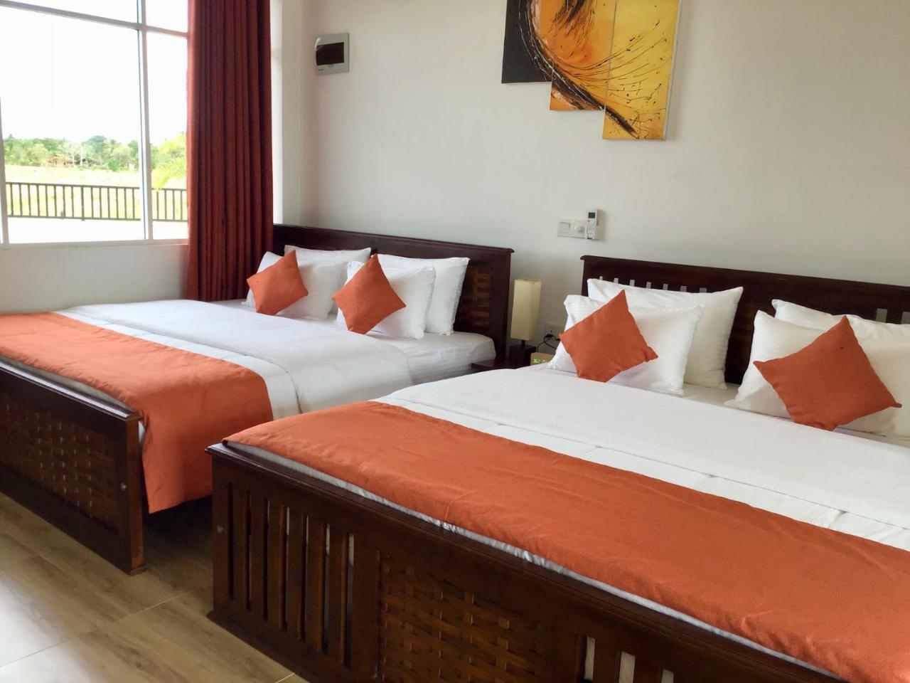 Avonil Resort Yala Tissamaharama Esterno foto