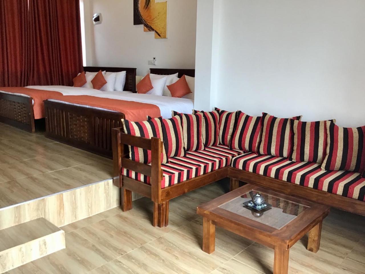 Avonil Resort Yala Tissamaharama Esterno foto