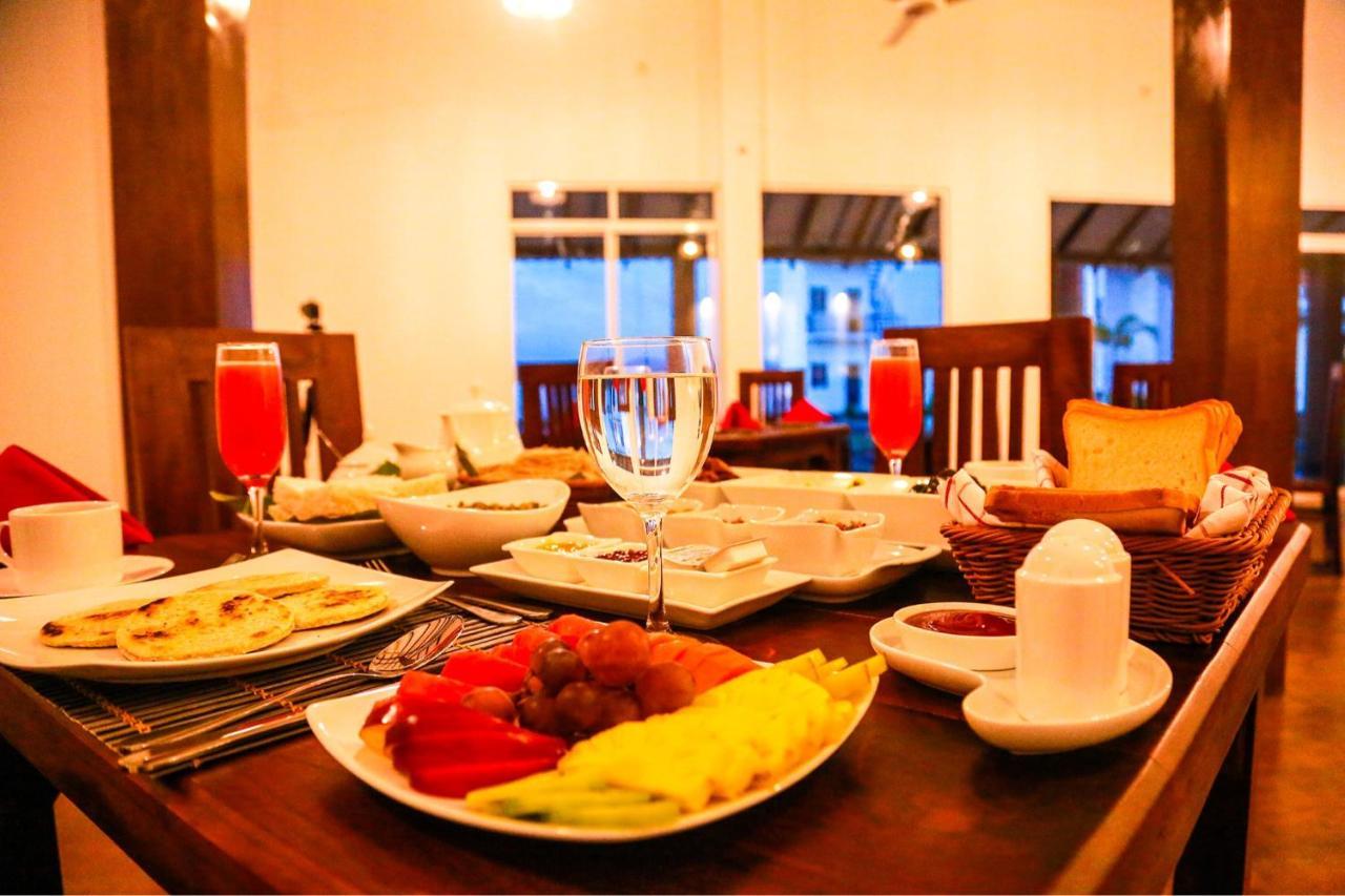 Avonil Resort Yala Tissamaharama Esterno foto